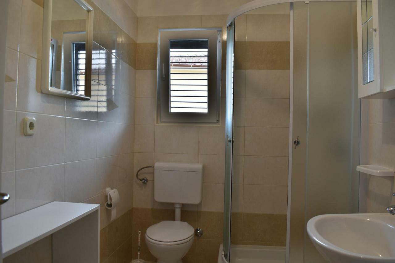 Apartments Lavandula Baska المظهر الخارجي الصورة