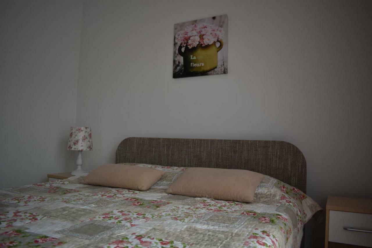 Apartments Lavandula Baska المظهر الخارجي الصورة
