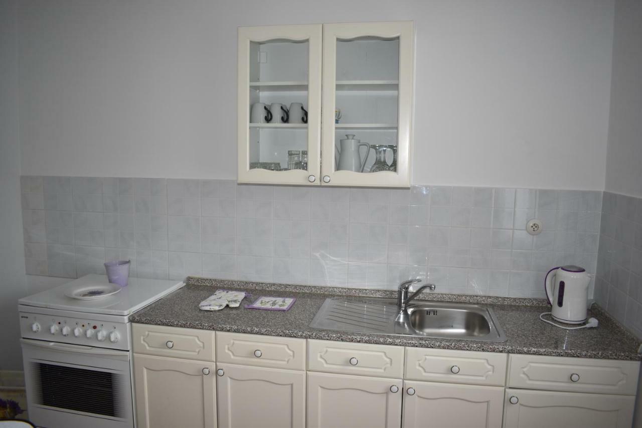 Apartments Lavandula Baska الغرفة الصورة