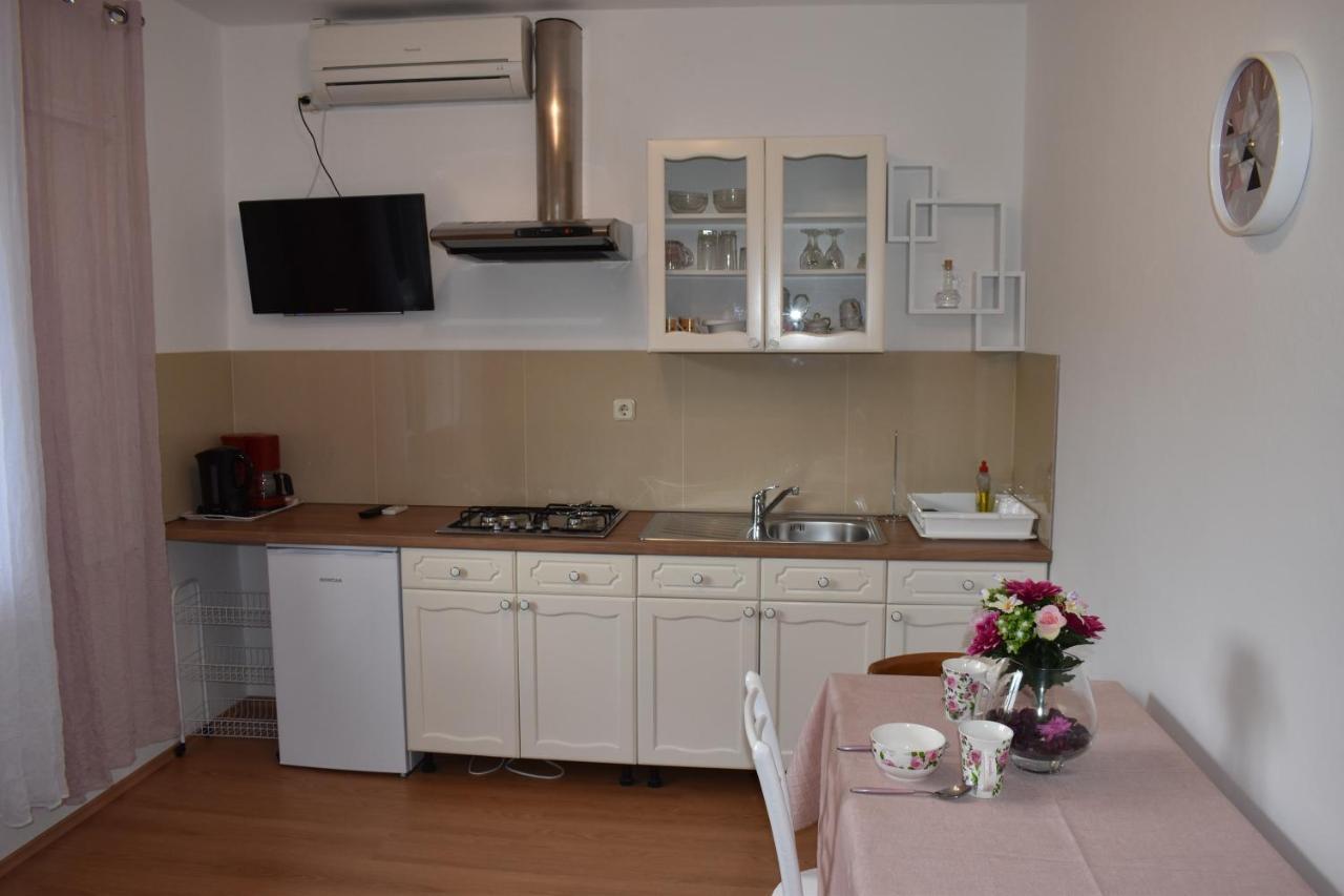 Apartments Lavandula Baska المظهر الخارجي الصورة